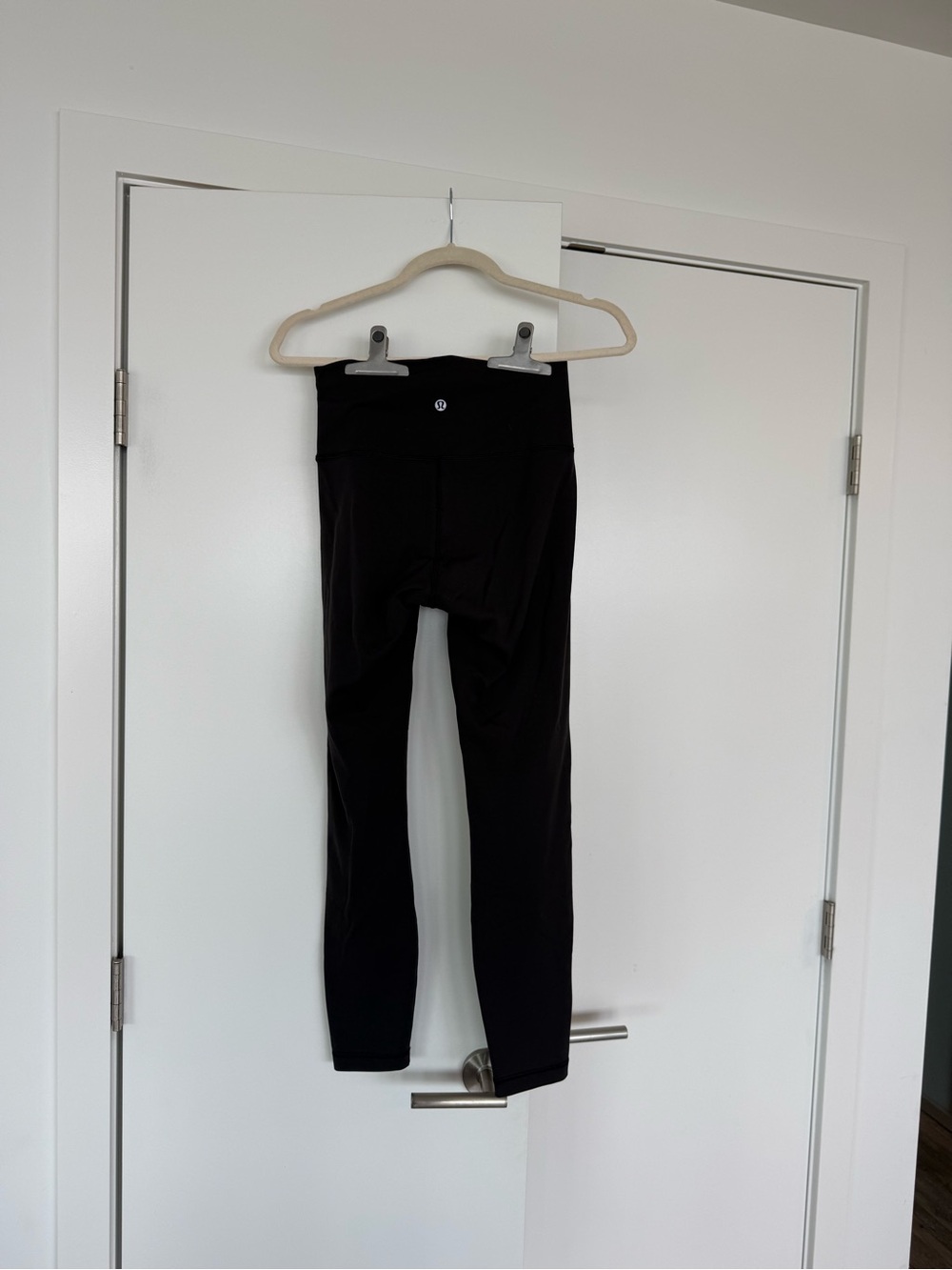 lululemon black logo leggings